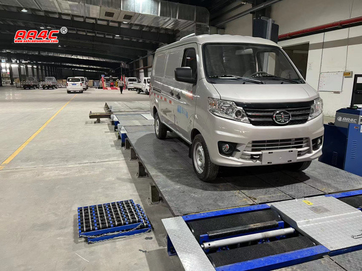 kasus perusahaan terbaru tentang AA4C Peralatan pemeriksaan kendaraan pusat diagnostik kendaraan penguji rem rol kendaraan jalur uji kendaraan jalur uji kendaraan yang dipasang di Makau